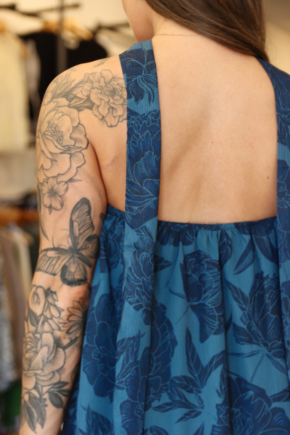 TCEC STRAPLESS FLORAL SCARF DRESS