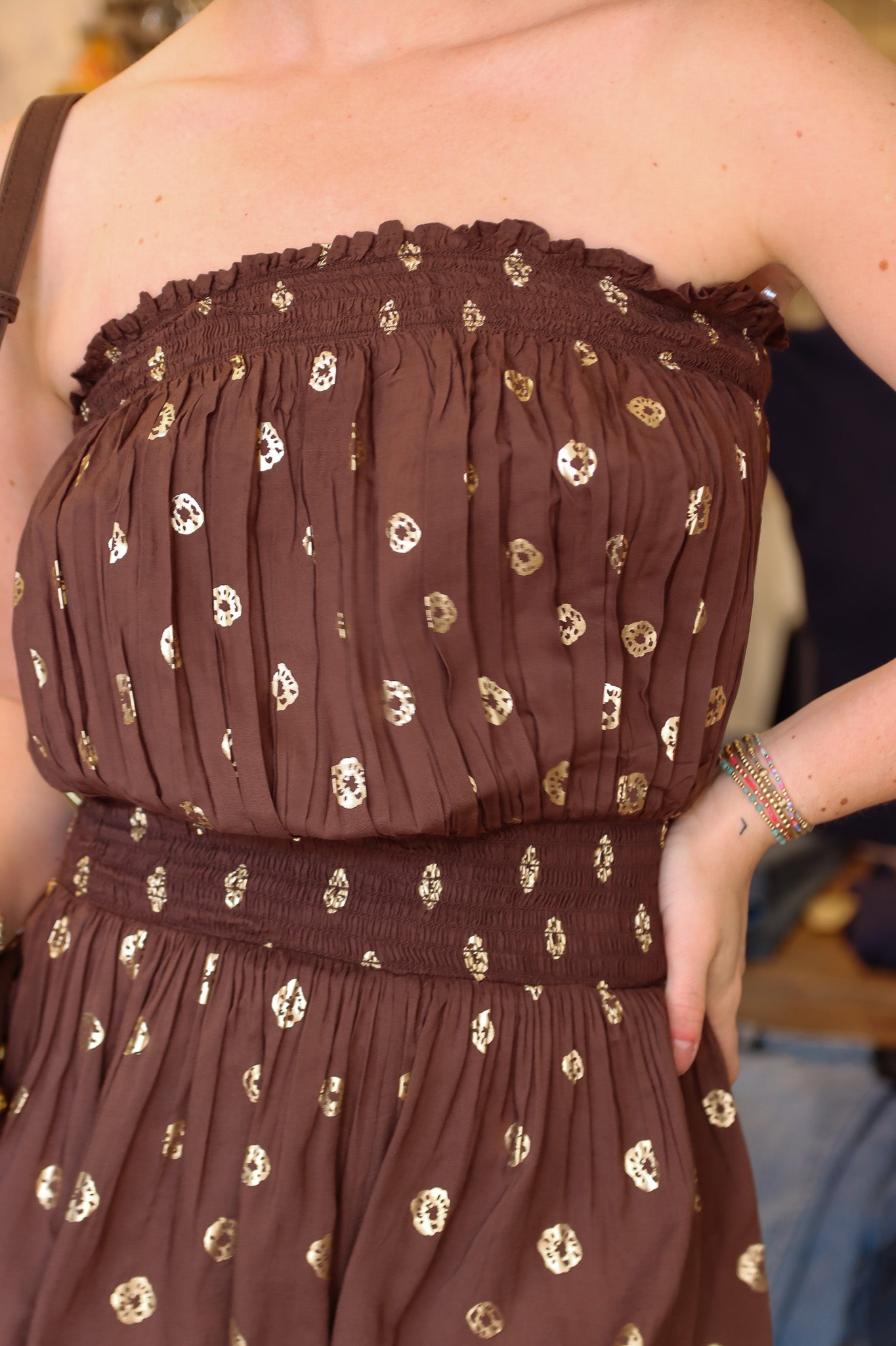 ELAN GOLD DETAIL SMOCKED WAIST ROMPER