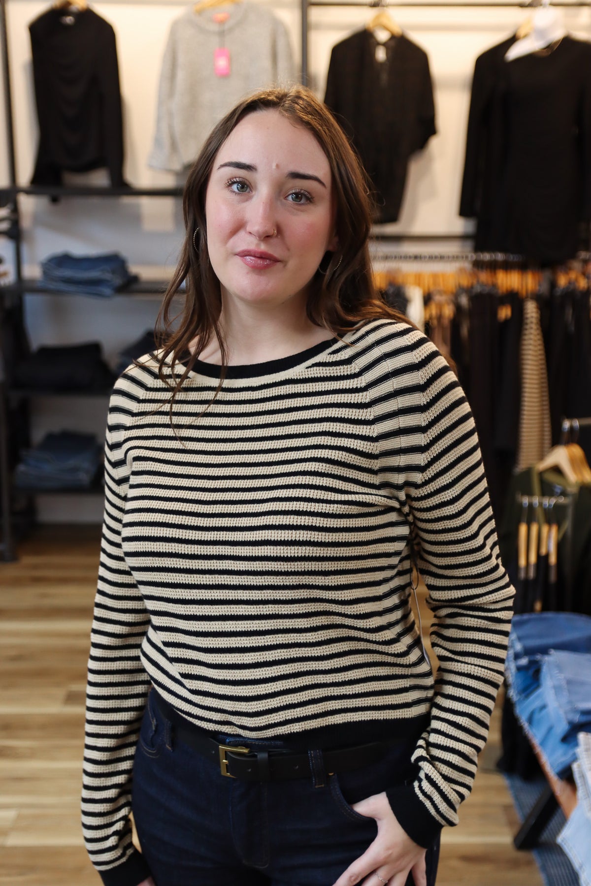 HASSON THERMAL STRIPE CREW NECK SWEATER