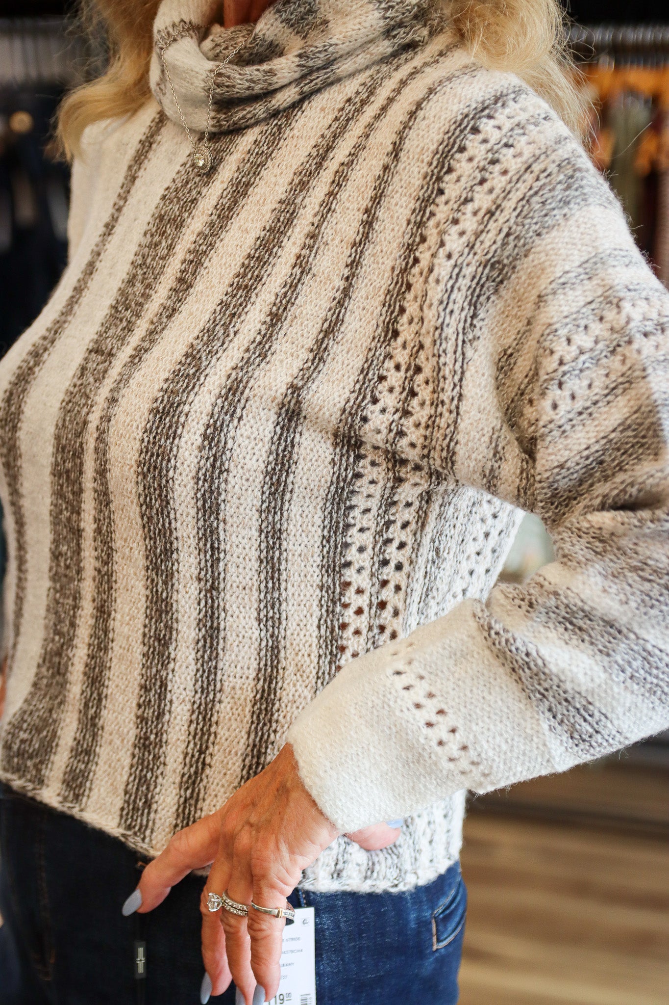 GIBSON TURTLE NECK SWEATER