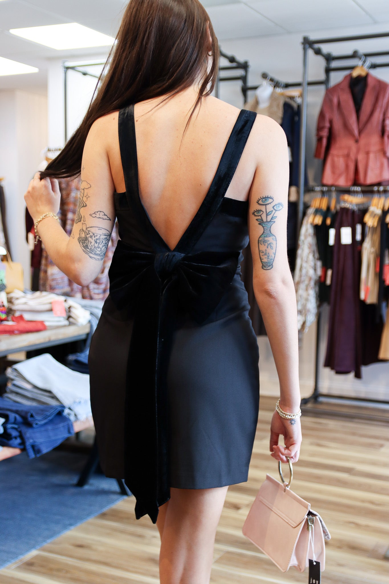 VALERIE VELVET STRAP/BOW DRESS