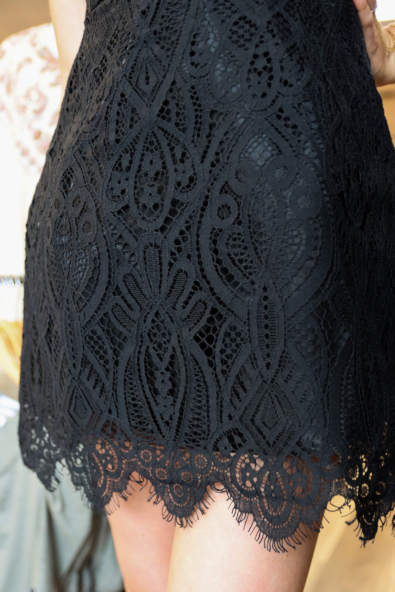 INES LACE CAGED MINI