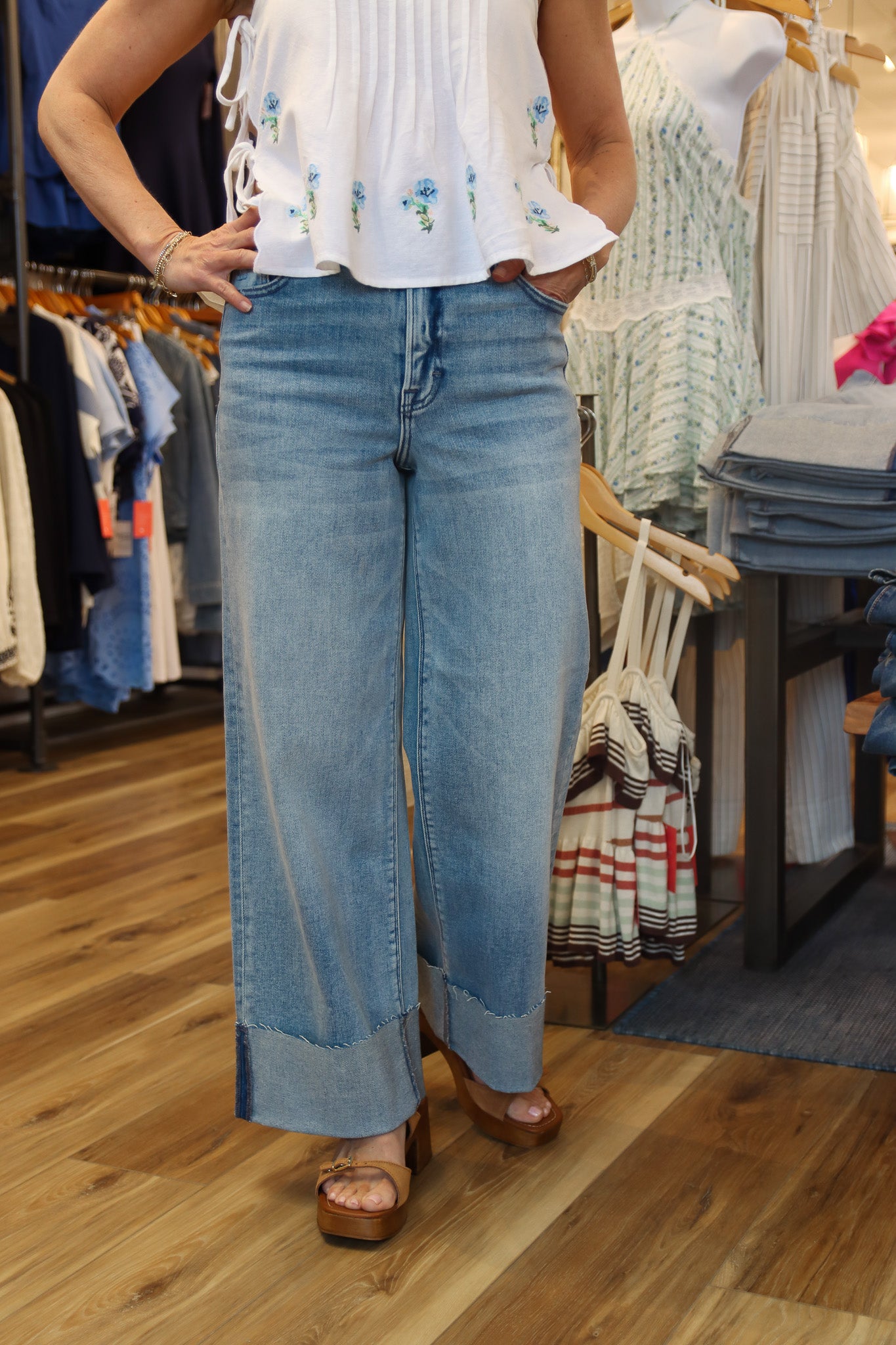 HIDDEN NORI CUFFED CROPPED WIDE LEG