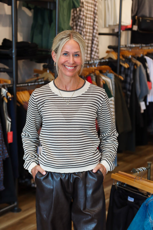 DRA “CORI” LONG SLEEVE TOP