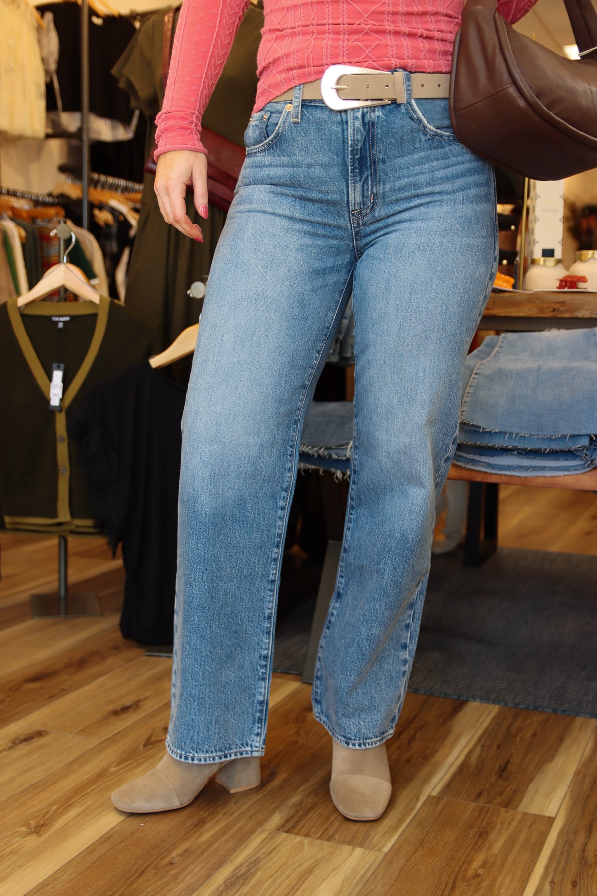 PISTOLA LEXI MID RISE BOWED STRAIGHT