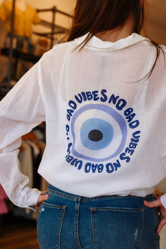 ELAN “NO BAD VIBES” PRINTED  BUTTON DOWN