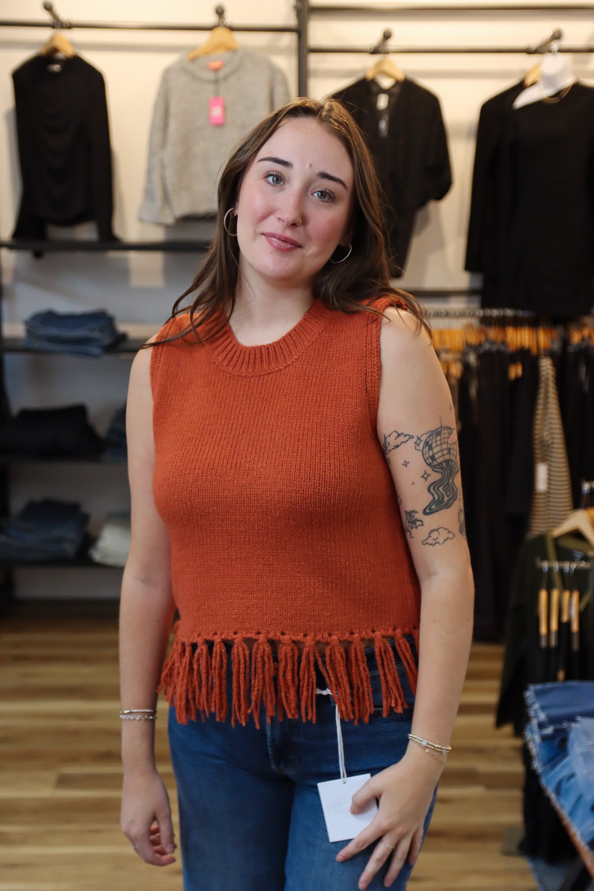 NEEDII FRINGE BOTTOM SWEATER VEST