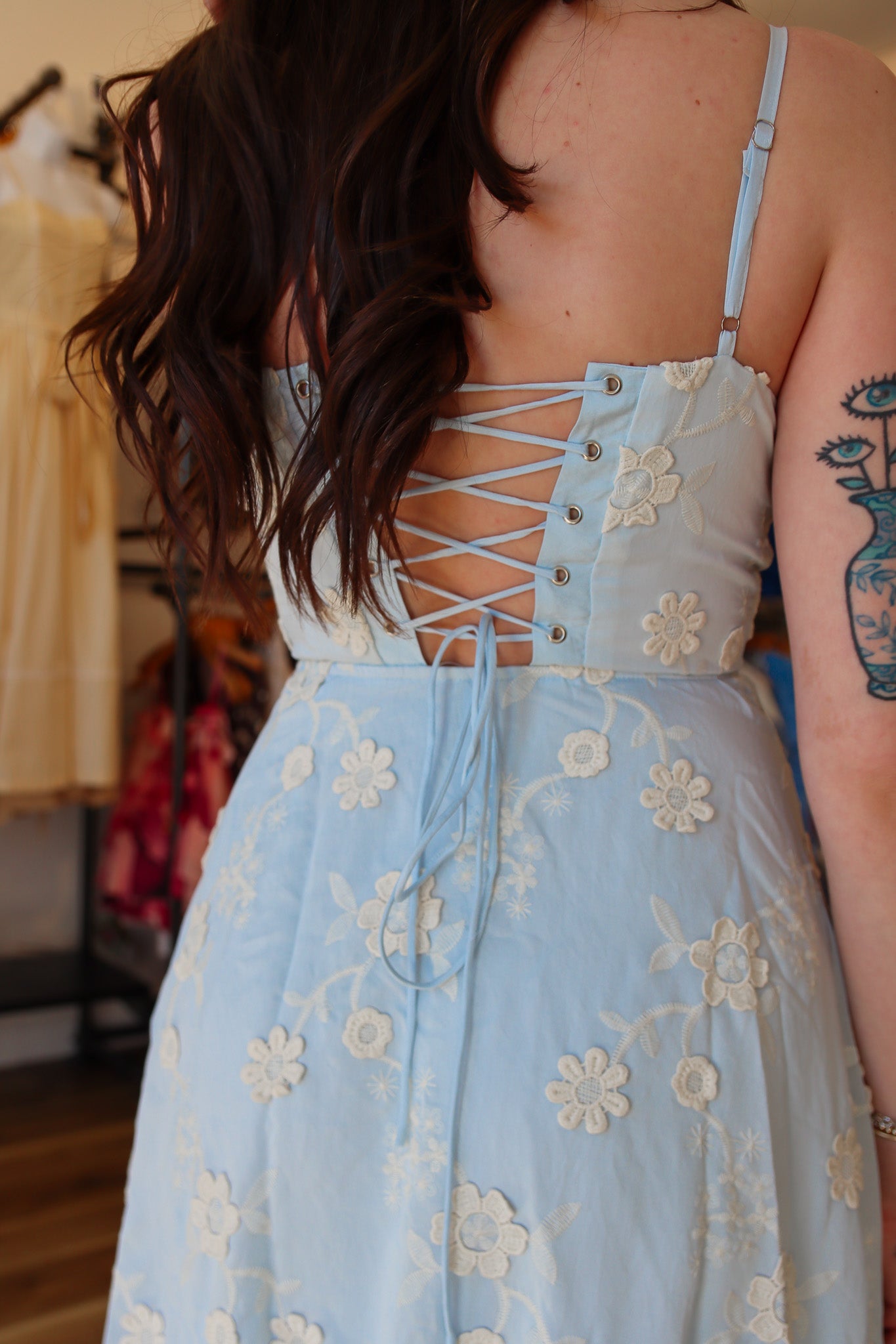 EMBROIDERY LACE UP BACK BUSTIER MIDI DRESS