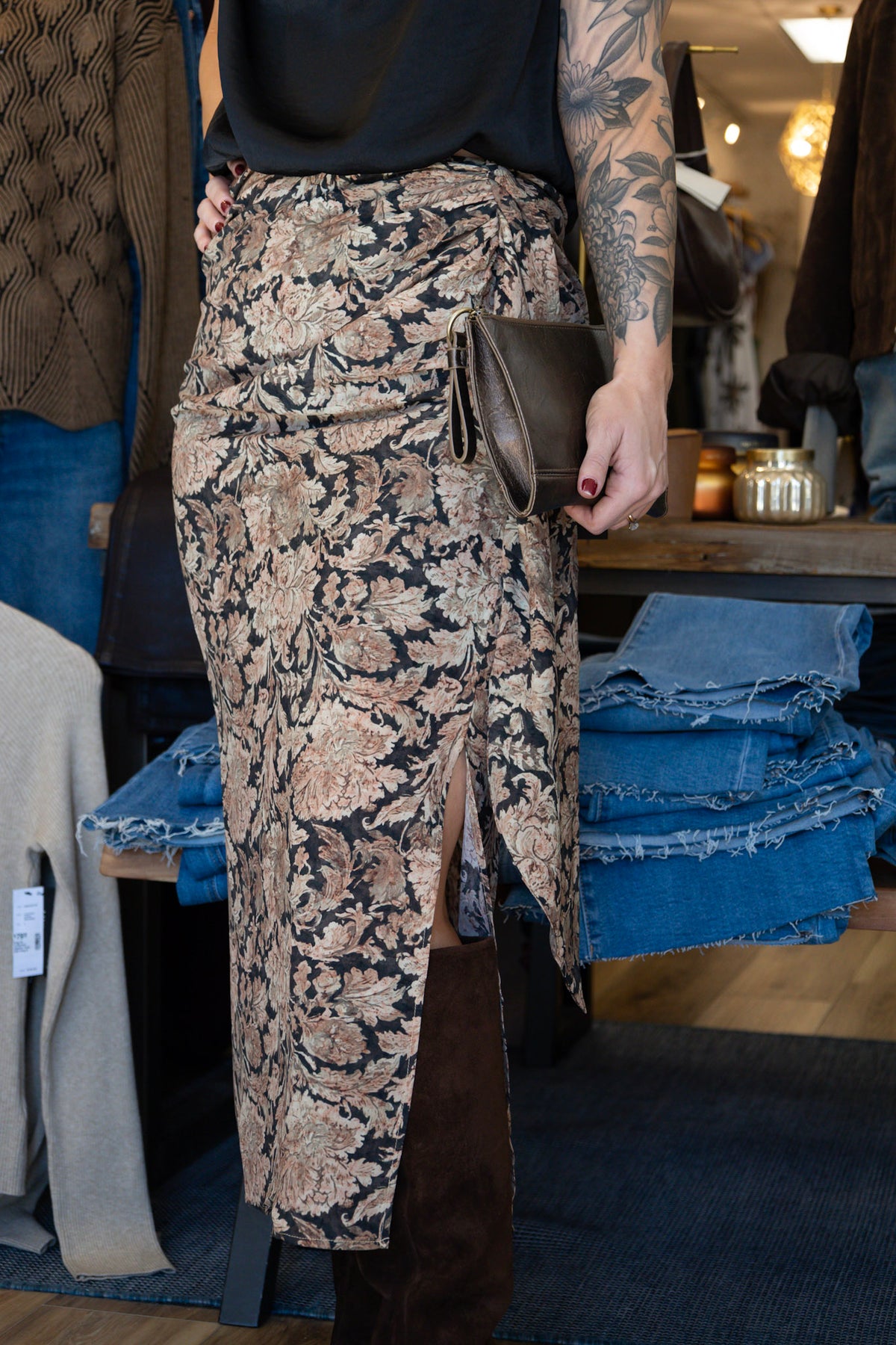 MOLLY BRACKEN FAUX SIDE TIE FLORAL MAXI PENCIL SKIRT