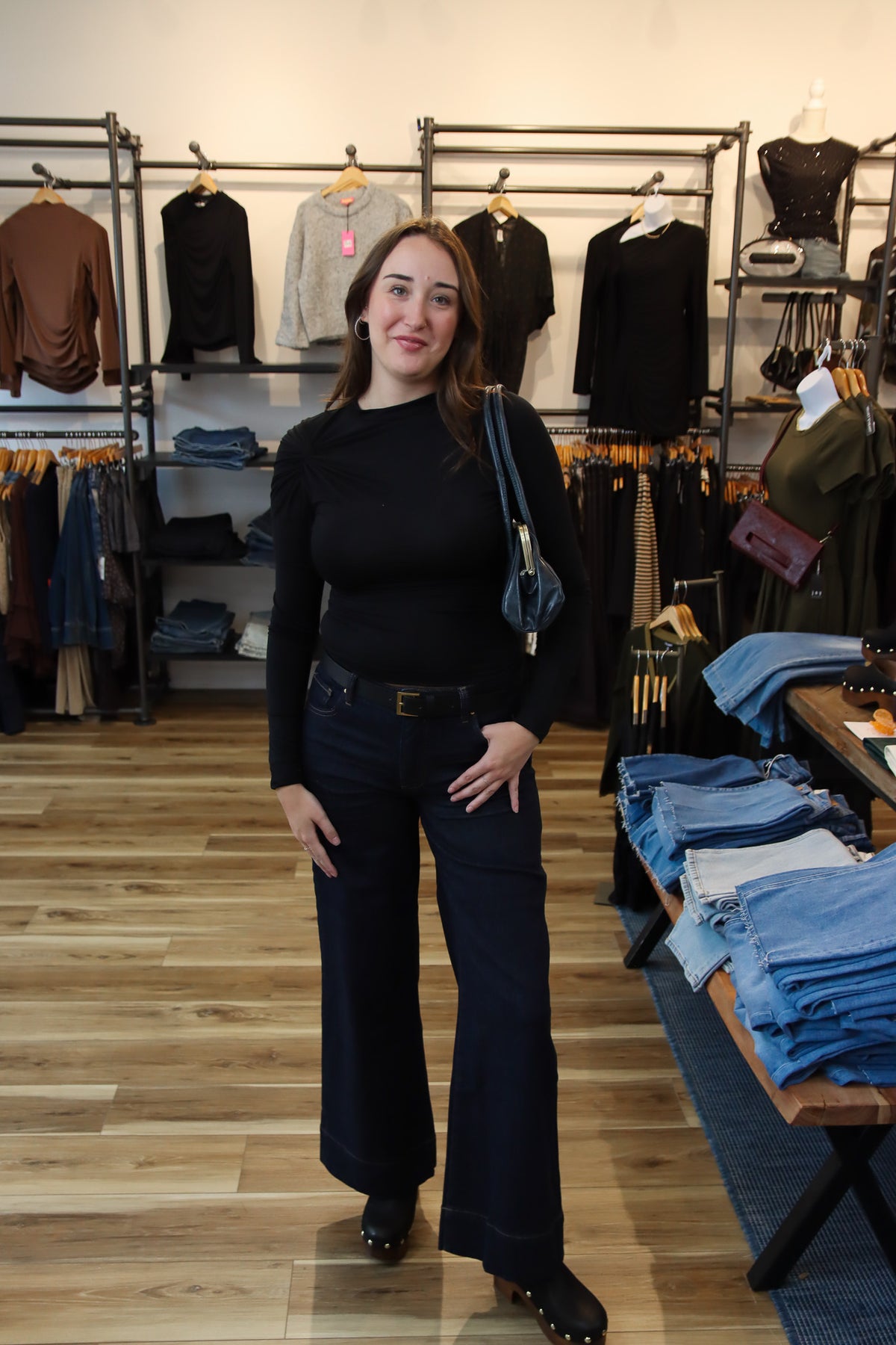 ARIELLA TWIST DETAIL LONG SLEEVE TOP