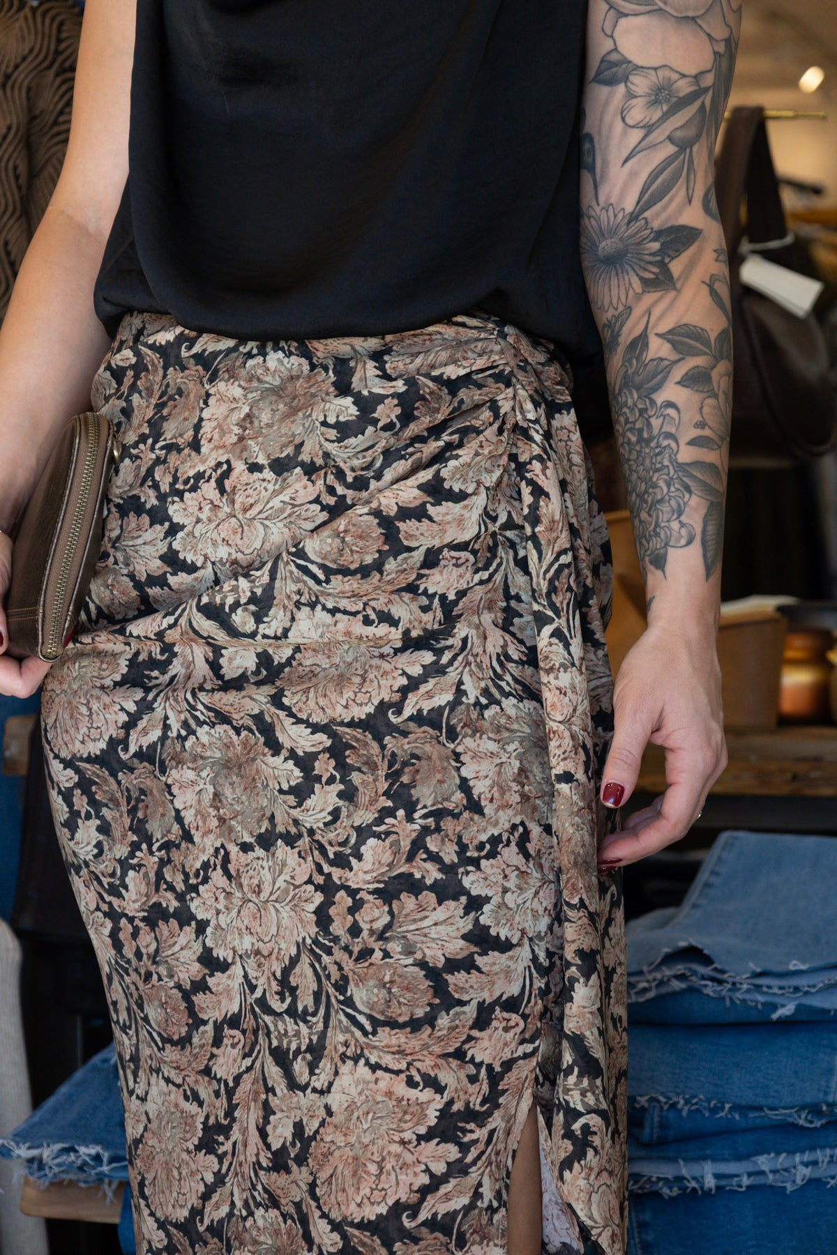 MOLLY BRACKEN FAUX SIDE TIE FLORAL MAXI PENCIL SKIRT
