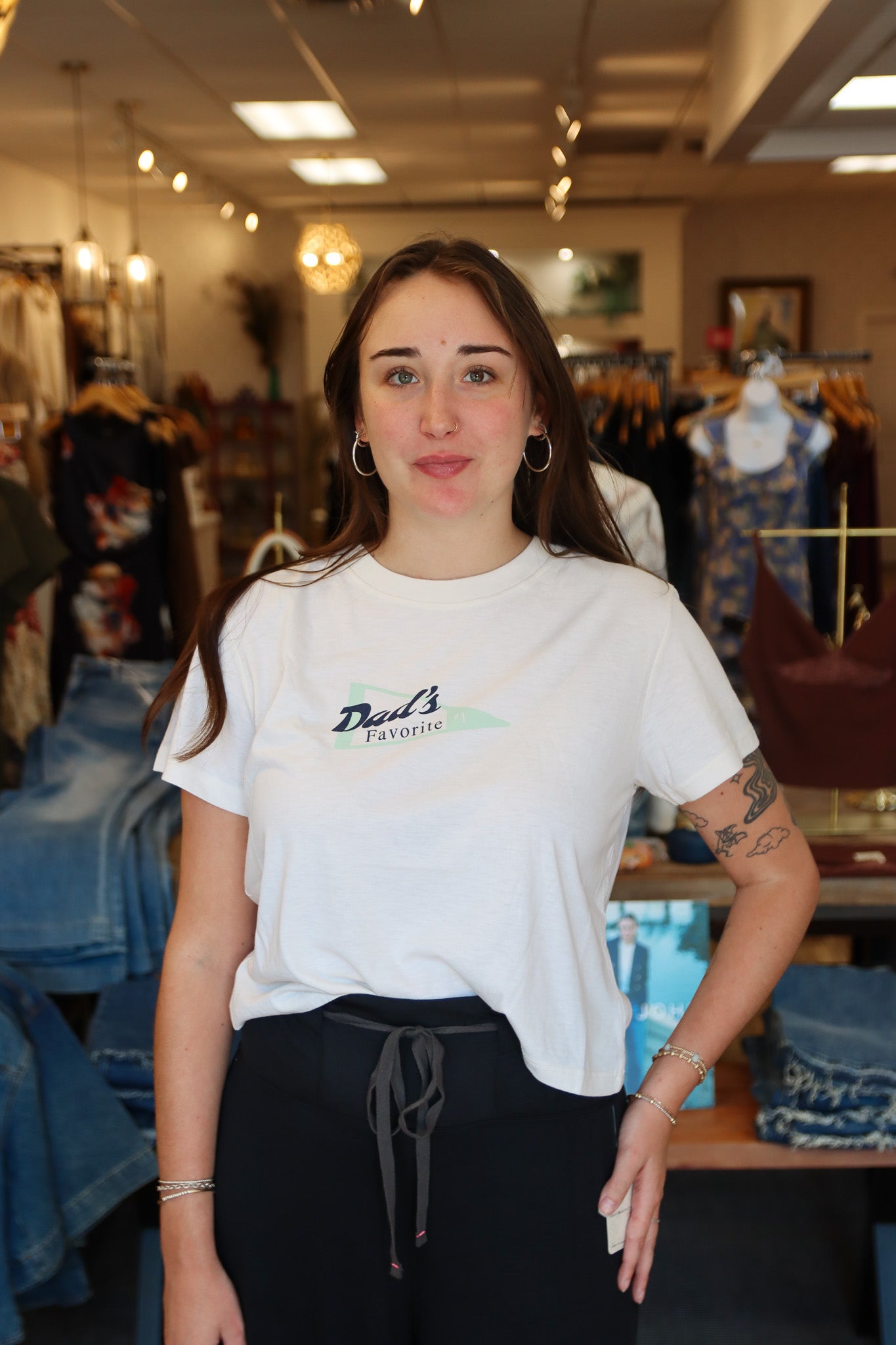 FAVORITE DAUGHTER CROPPED “DAD'S FAVORITE” SPORT TEE