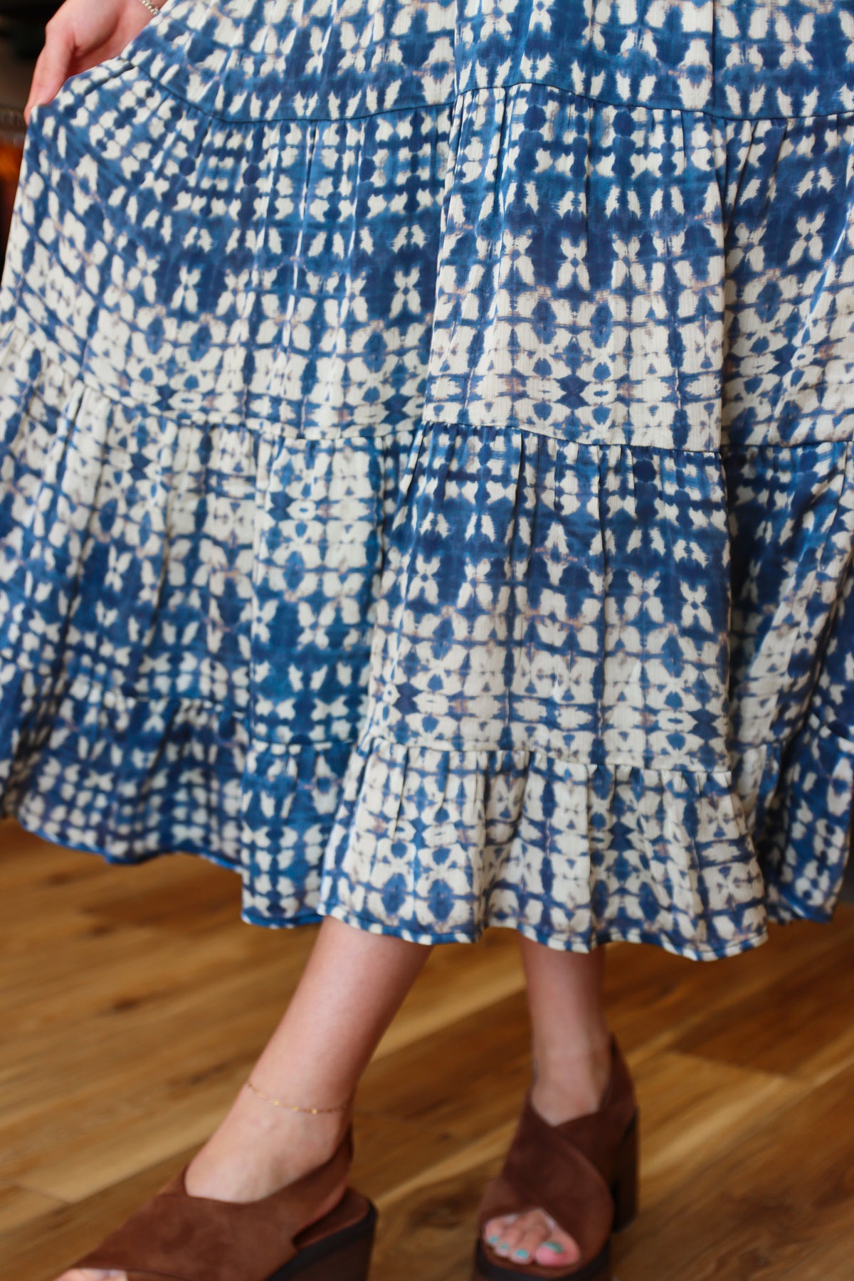 PINCH EYE-CATCHING PRINT TIERED MAXI DRESS