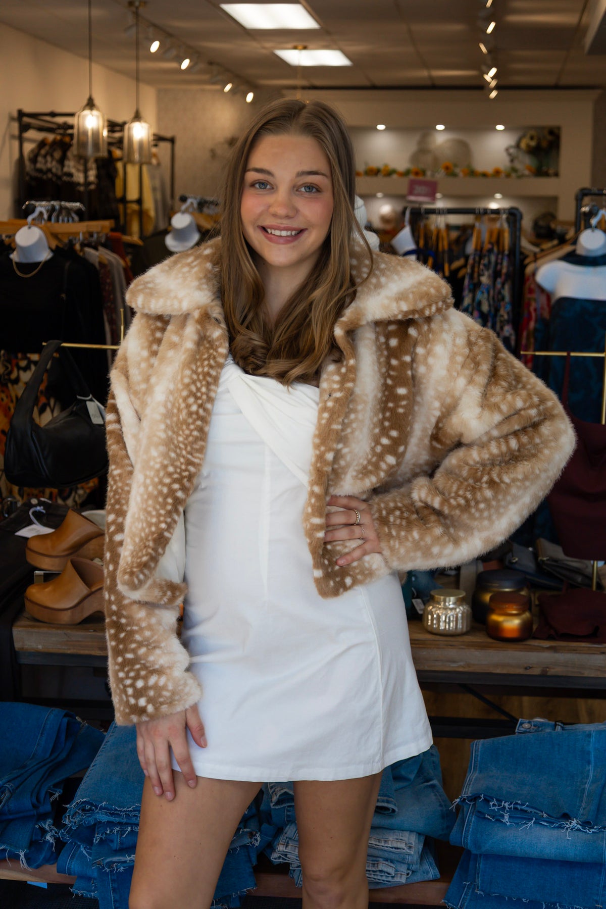 DEER PRINT FUAX FUR CROPPED JACKET