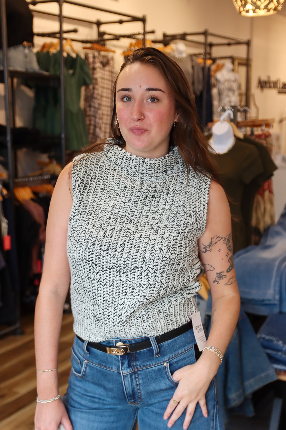 SAGE THE LABEL “WILLIAMS” SLEEVELESS SWEATER