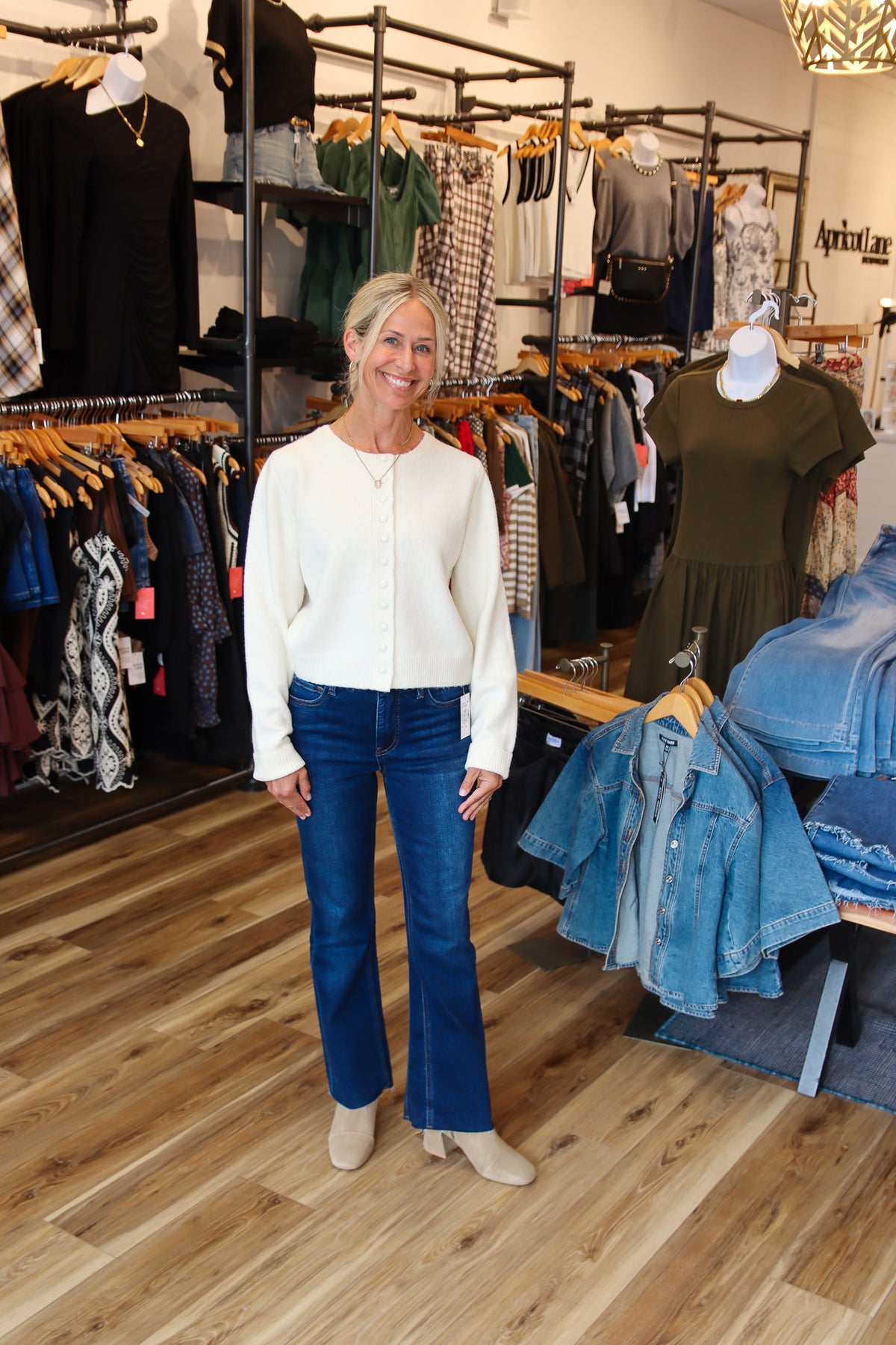 KUT “KELSEY” HIGH RISE ANKLE FLARE JEAN