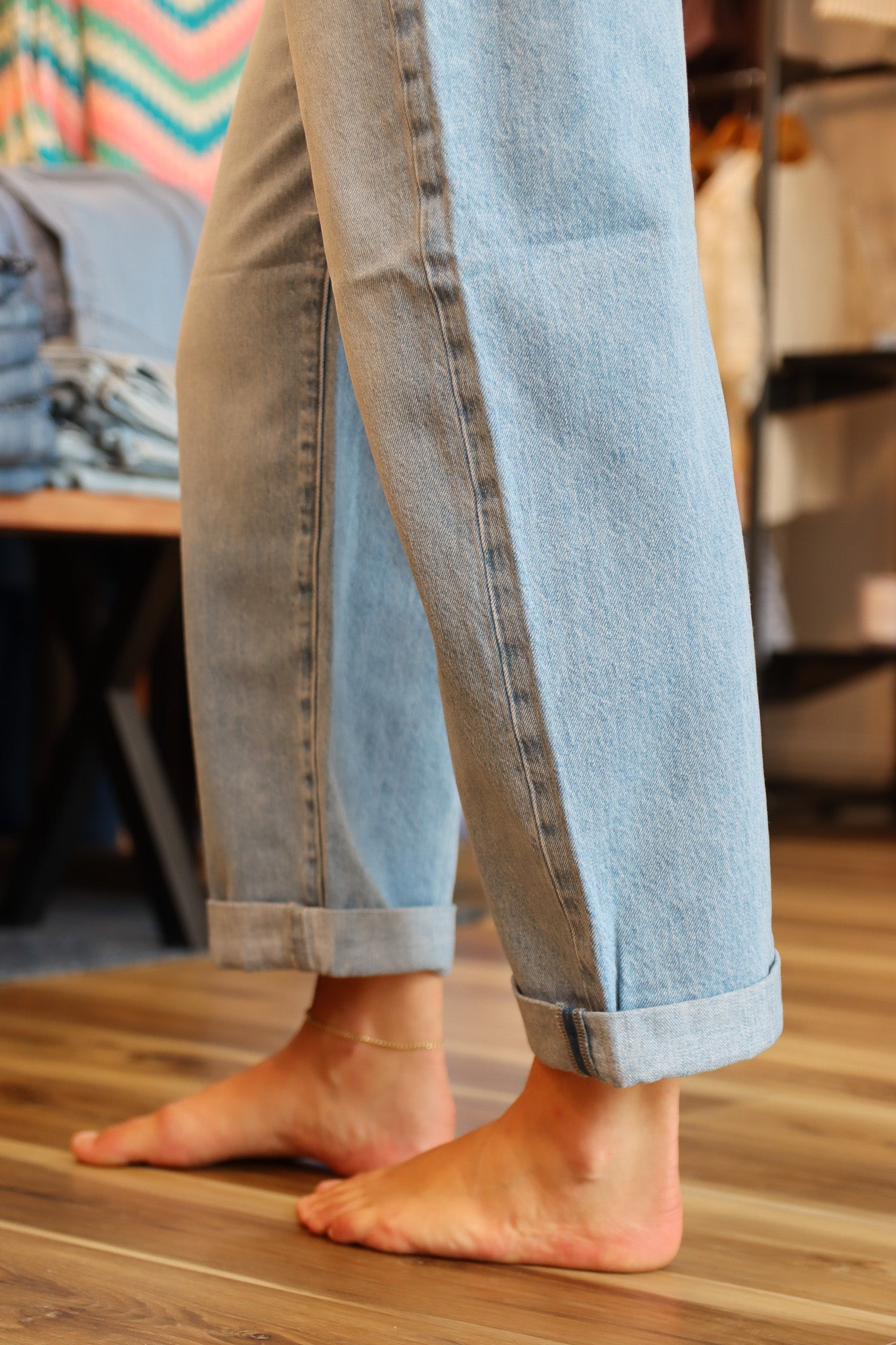 PISTOLA “DONNY” ROLLED HEM BOYFRIEND JEAN