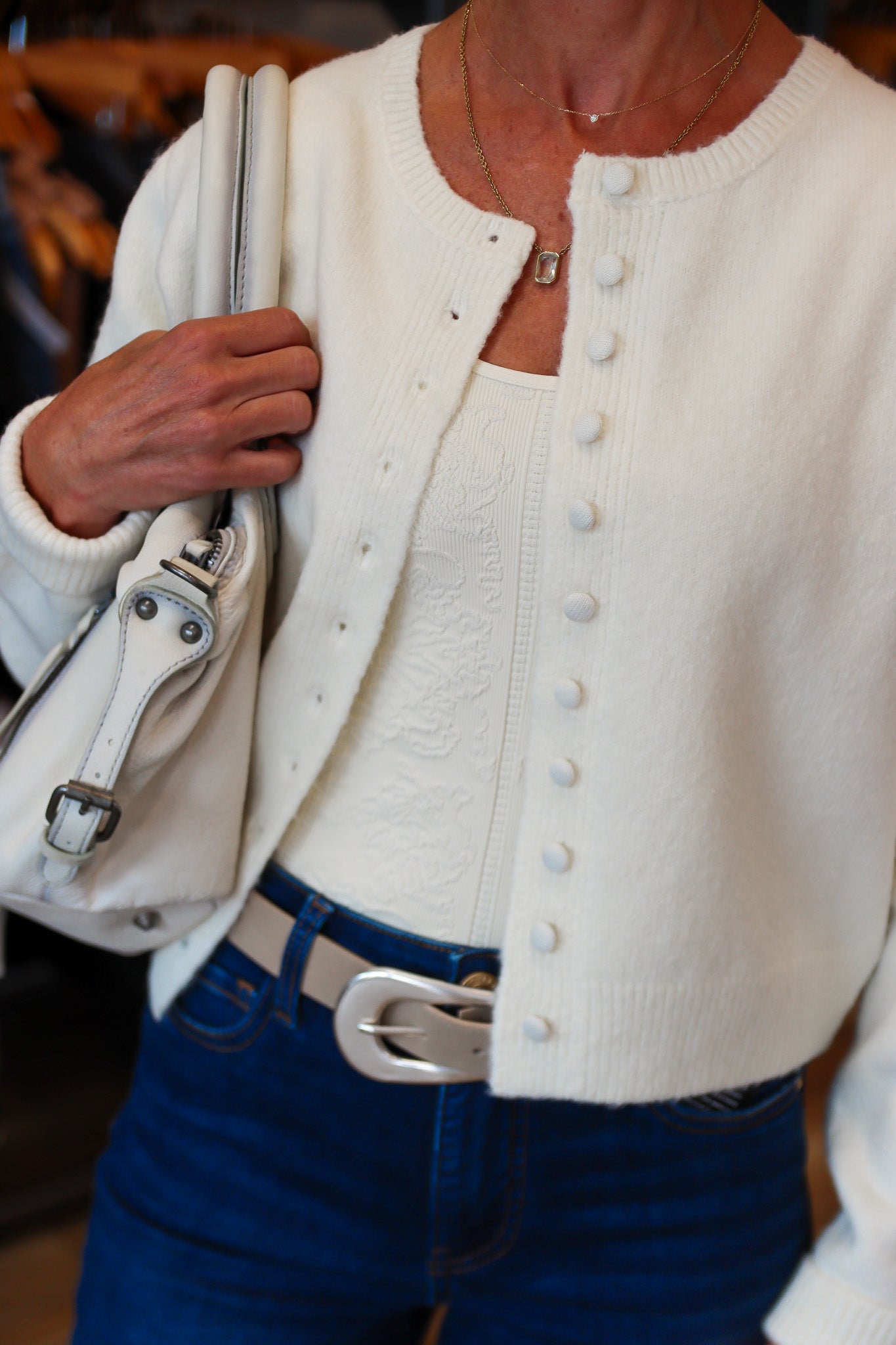 PINCH BUTTON DOWN LONG SLEEVE CARDIGAN