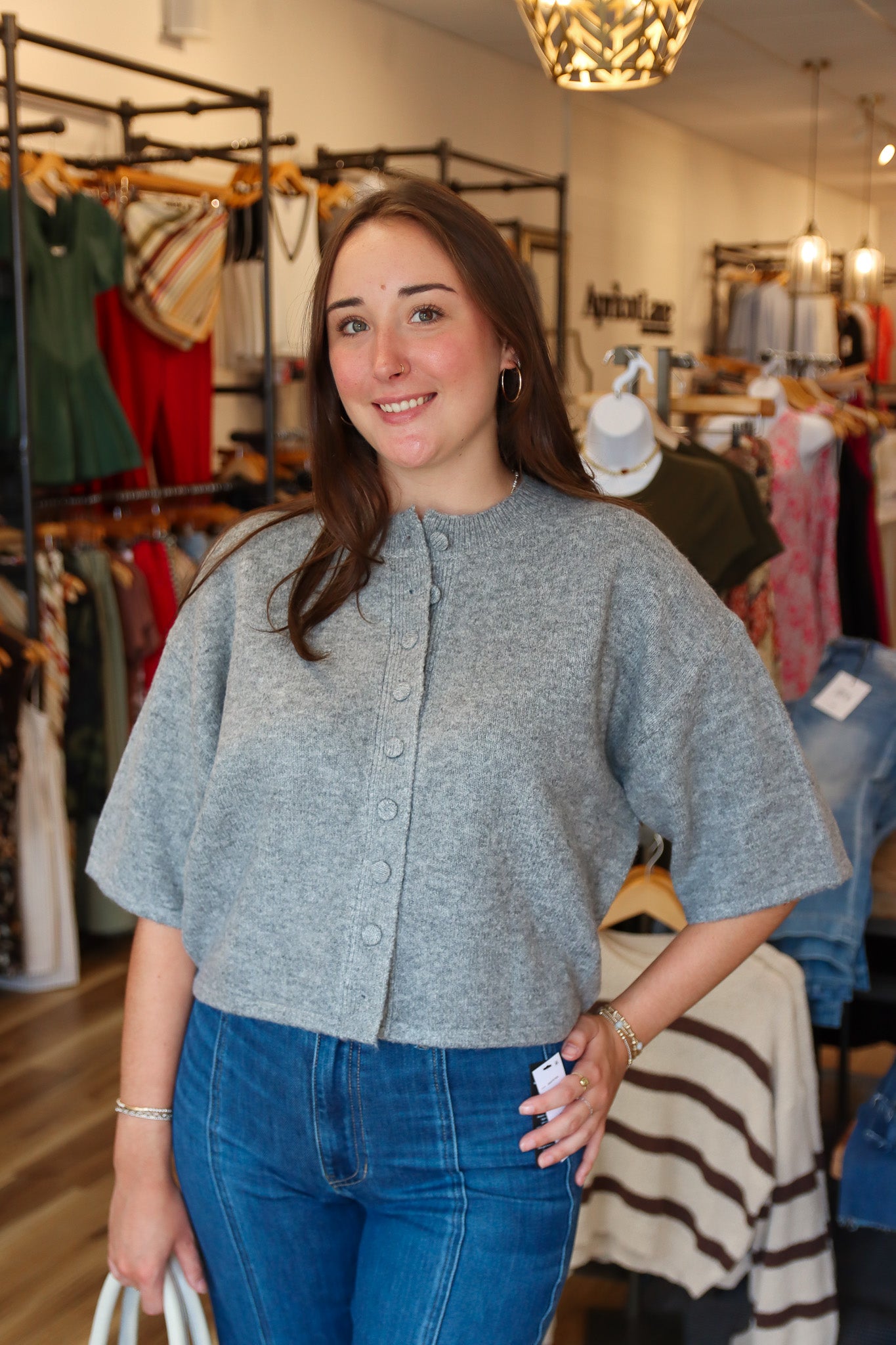 PINCH BUTTON DOWN SHORT SLEEVE SWEATER