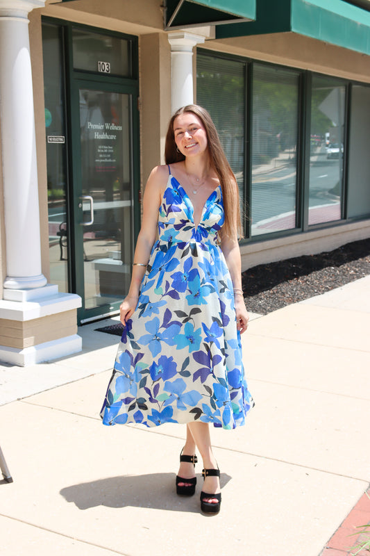 ASTR THE LABEL “JANNA” FLORAL PLUNGE MIDI DRESS