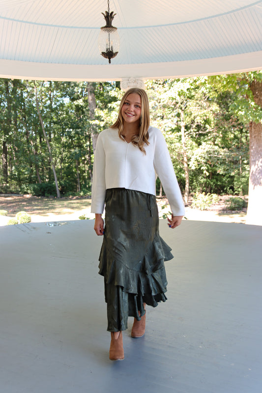 ASSIMA 'V' SWEATER TOP