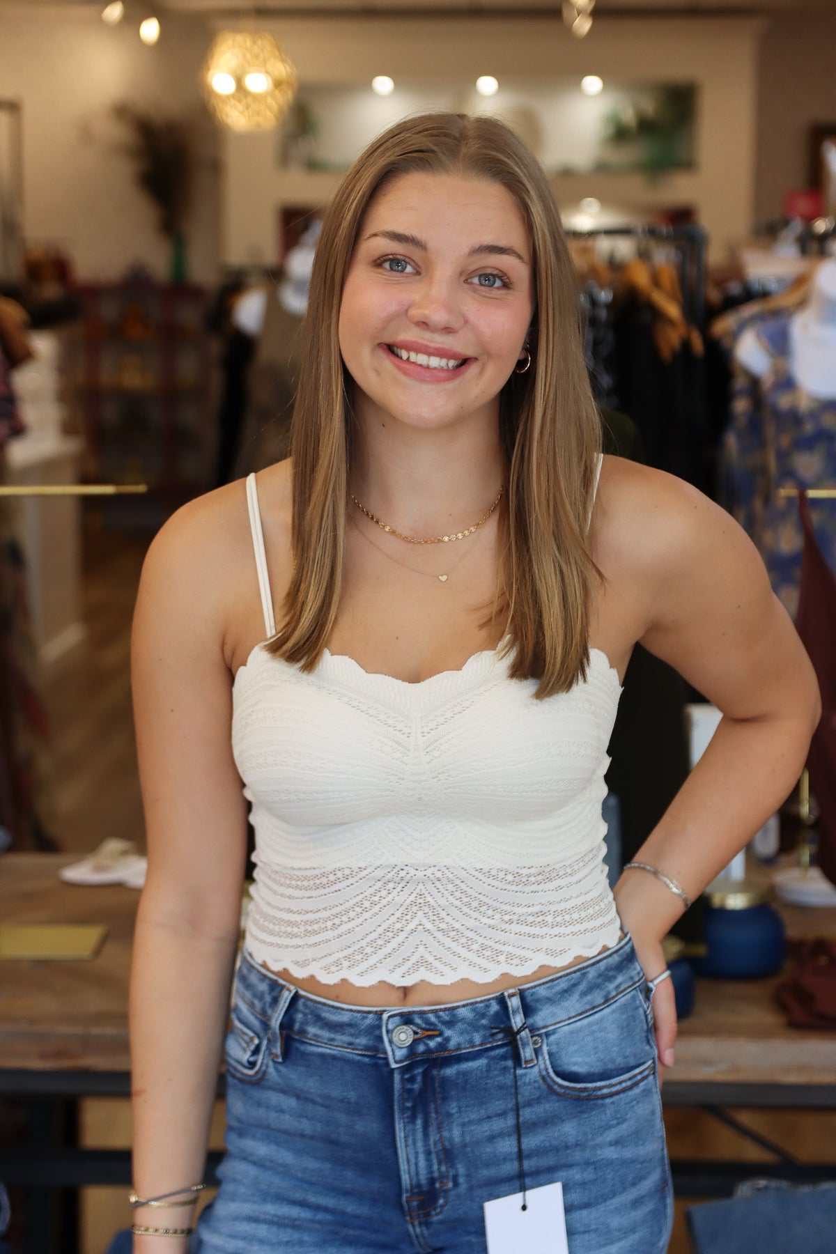 ALLIE ROSE FINE LACE PATTERN SCALLOP BRALETTE
