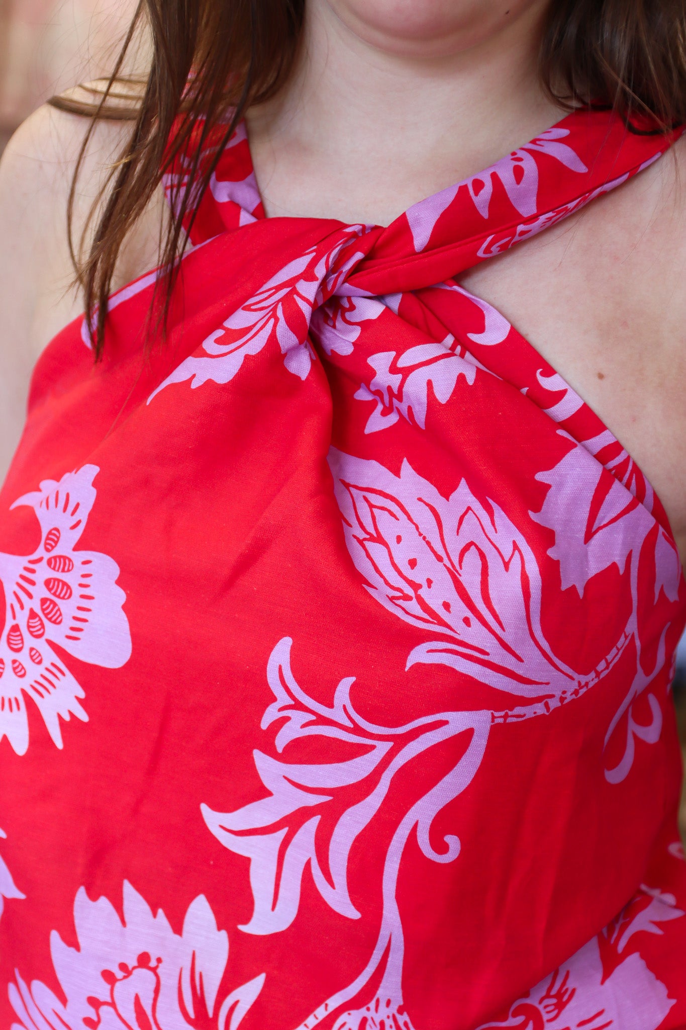CURRENT AIR FLORAL PRINTED TWIST HALTER TOP