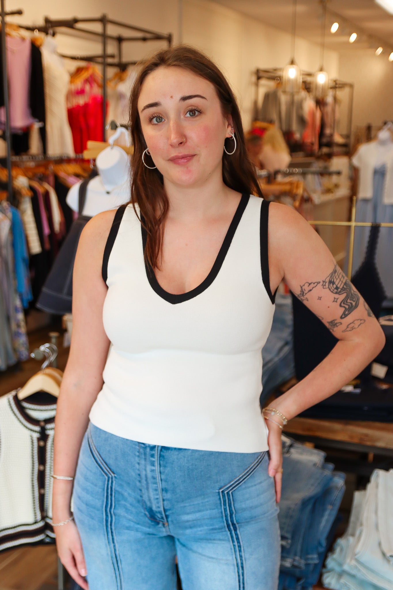 LUCY PARIS “NANCY” KNIT V-NECK TOP