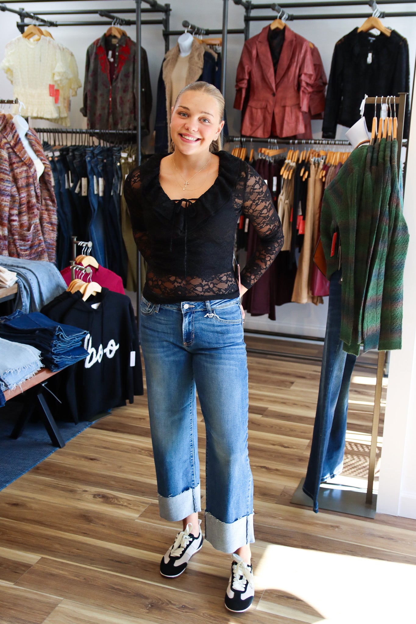 ELVIE LACE V NECK TOP