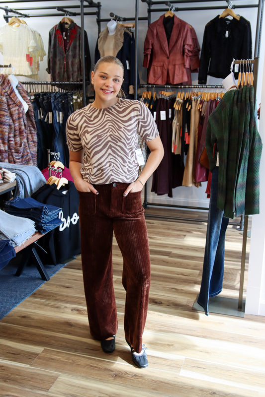 ANIMAL PRINT SHORT SLEEVE SWEATER