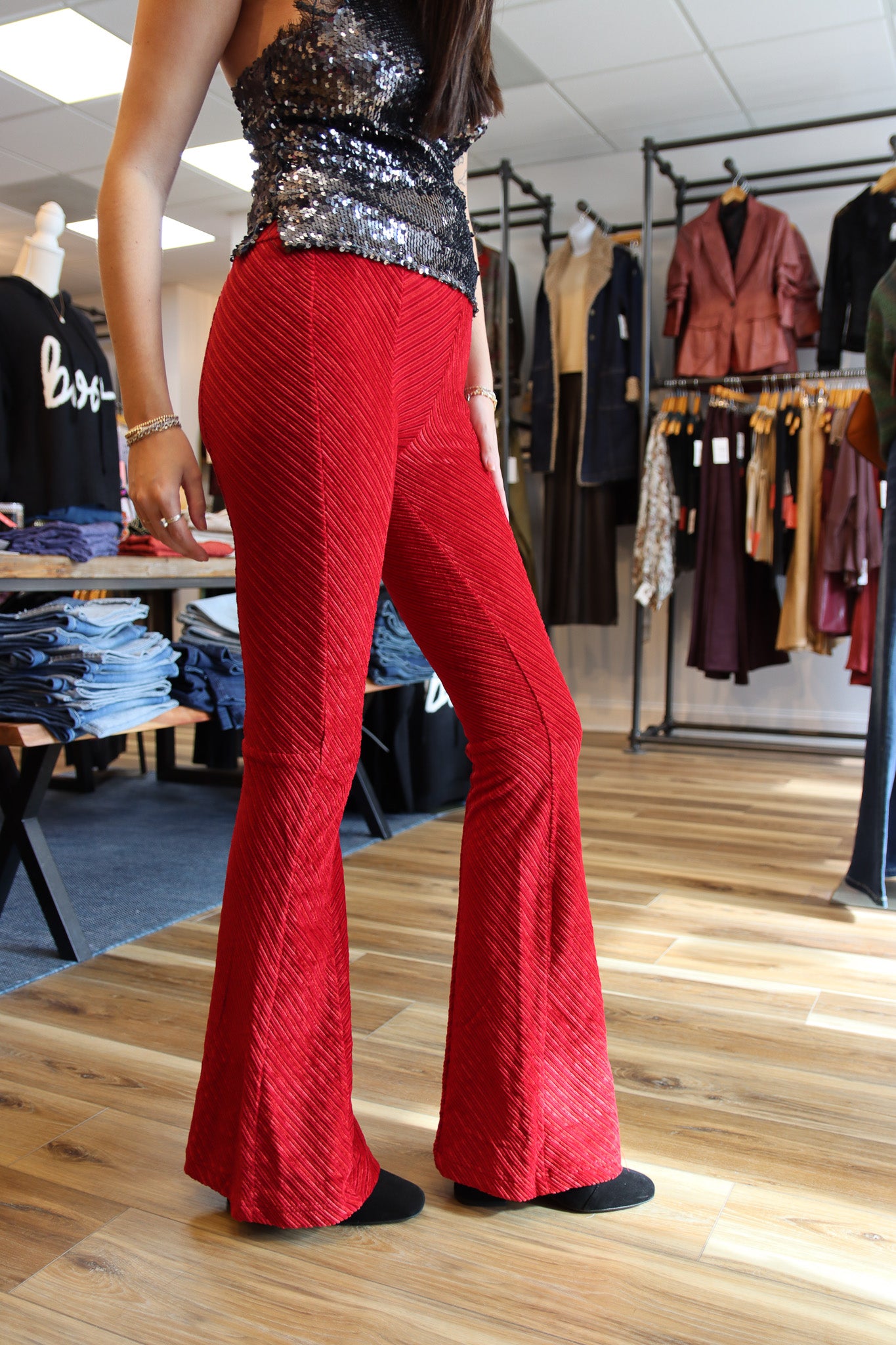 PENNY PULL ON VELVET