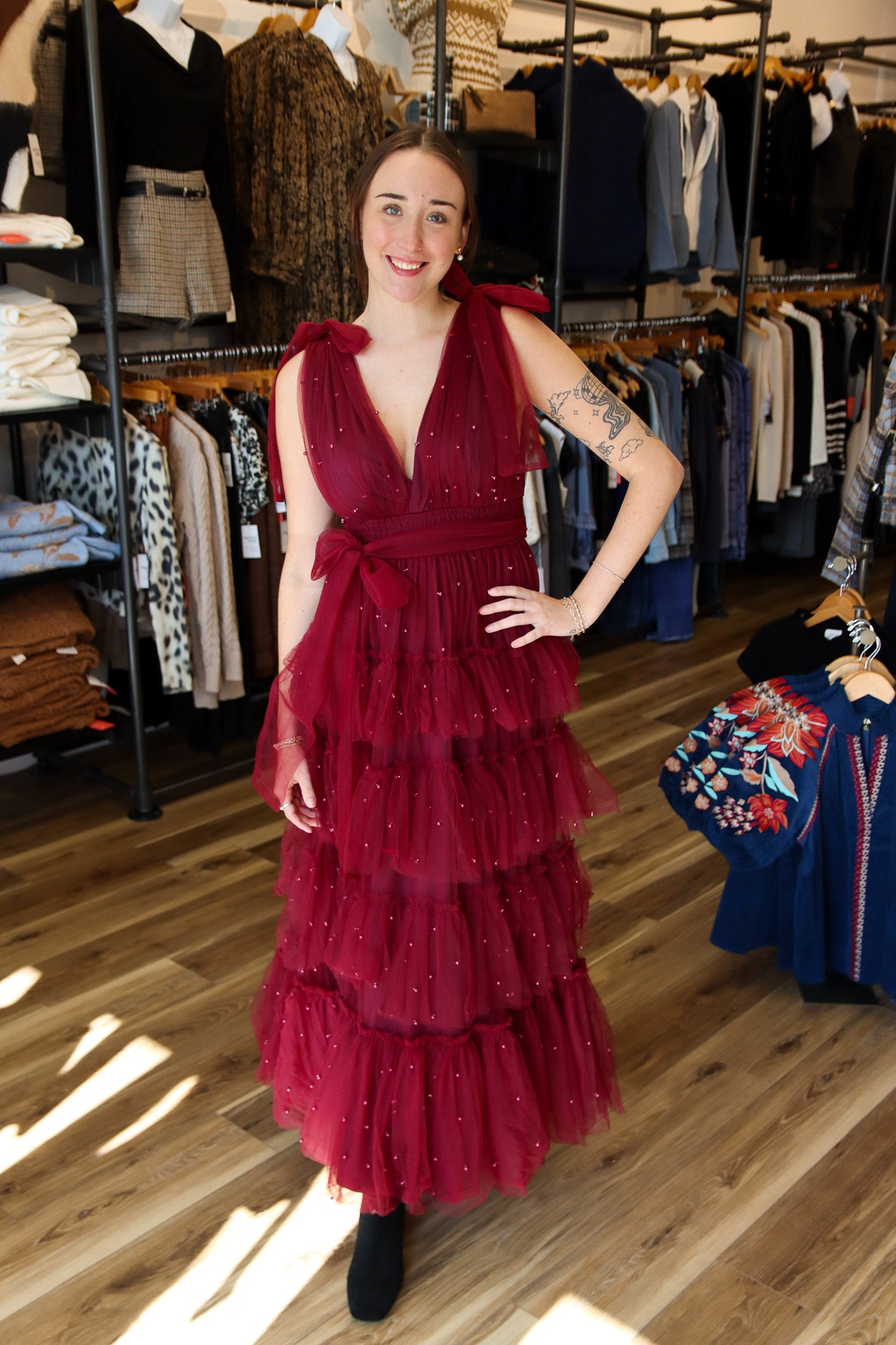 PEARL MESH TEIRED MAXI DRESS