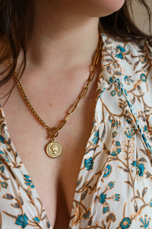 LILA NECKLACE