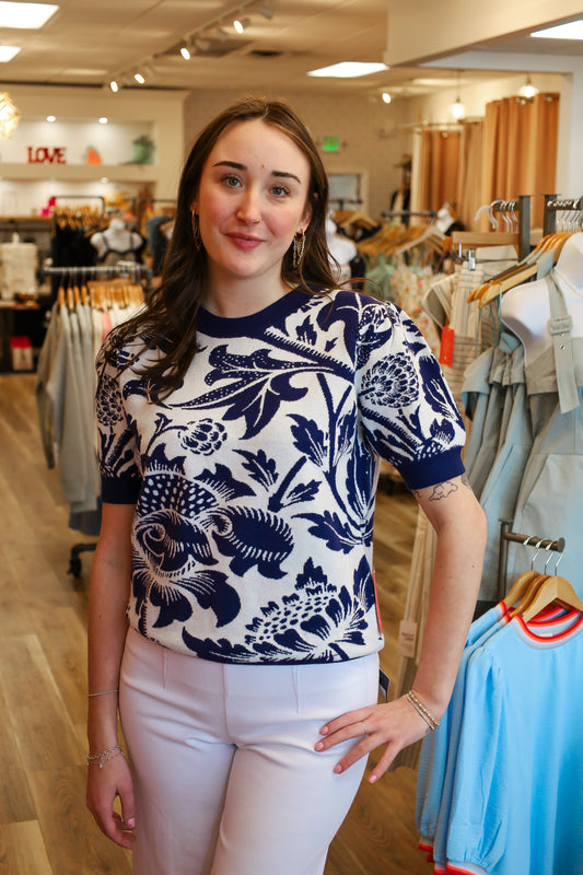 FLORAL MOTIF SHORT SLEEVE SWEATER