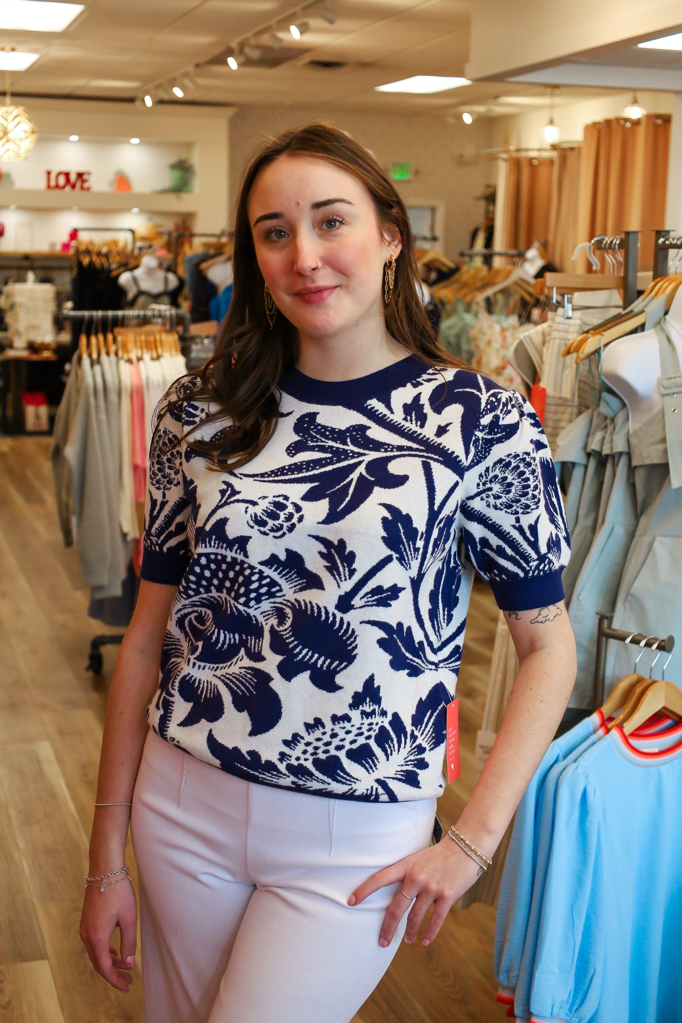 FLORAL MOTIF SHORT SLEEVE SWEATER