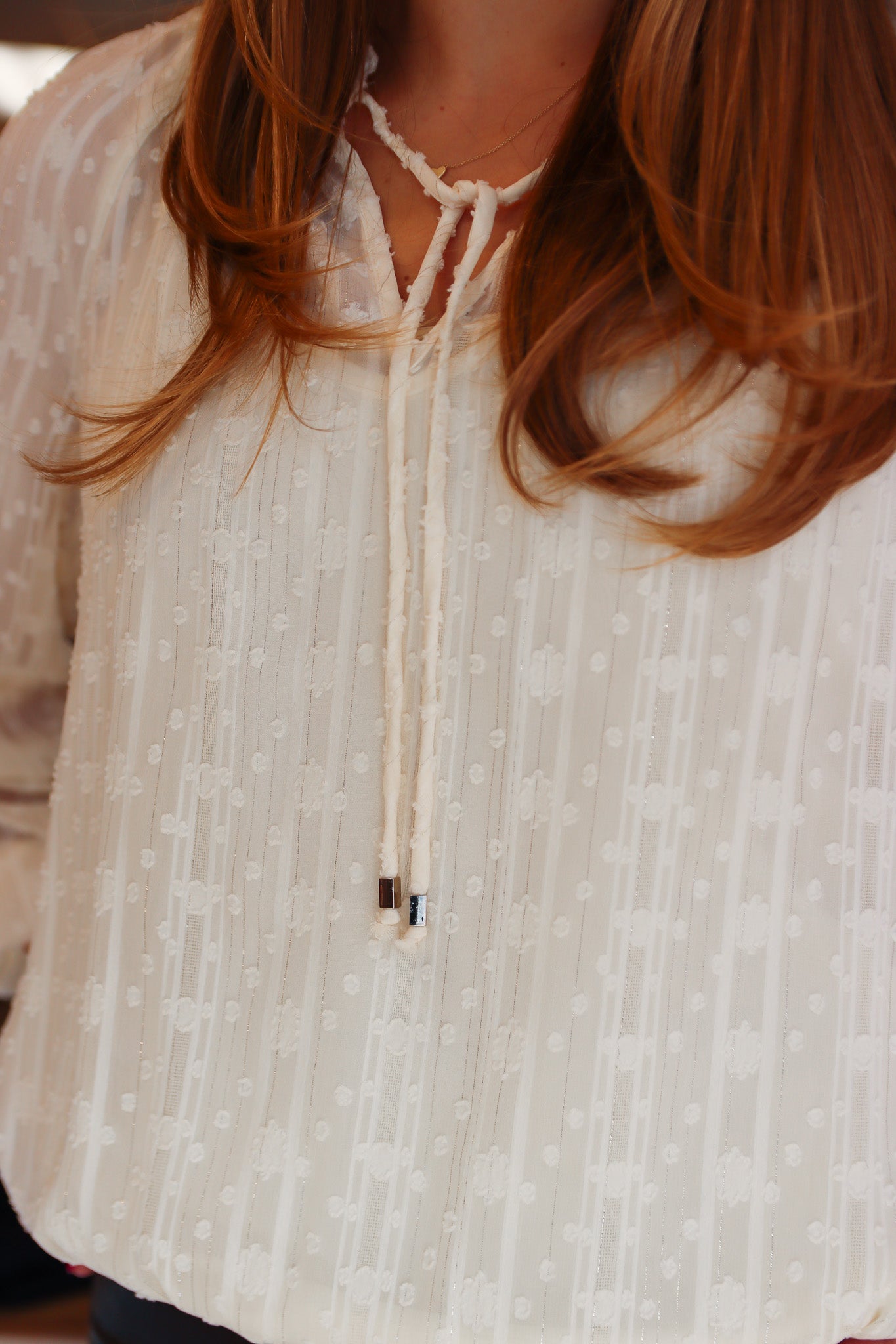 LONG SLEEVE V-NECK LUREX BLOUSE