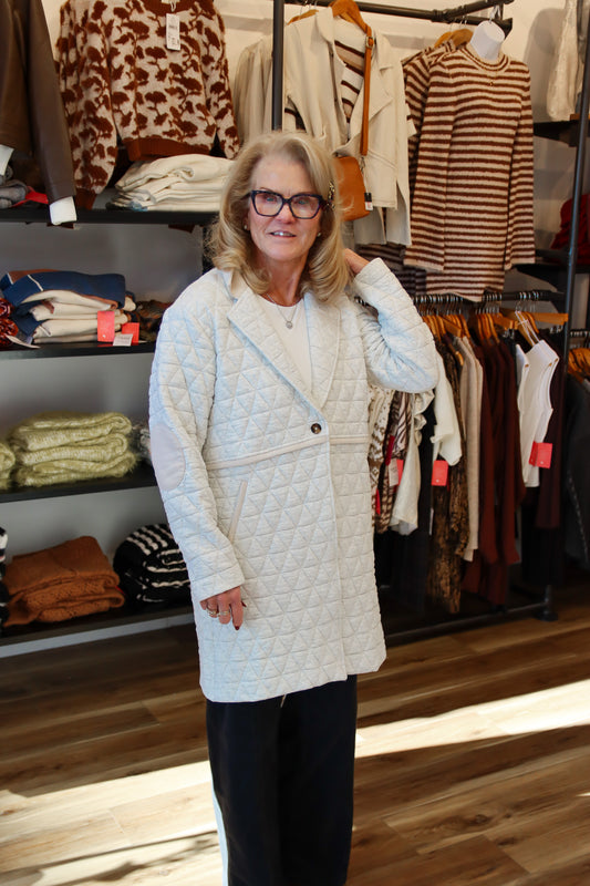 LONG QUILTED JACKET W/ SUEDE DETAIL