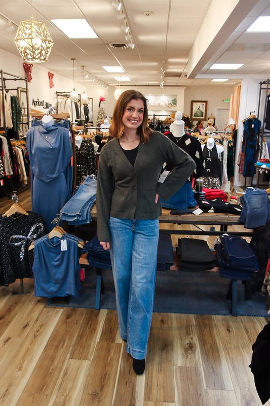 CCL WIDE SLEEVE BUTTON FRONT CARDIGAN