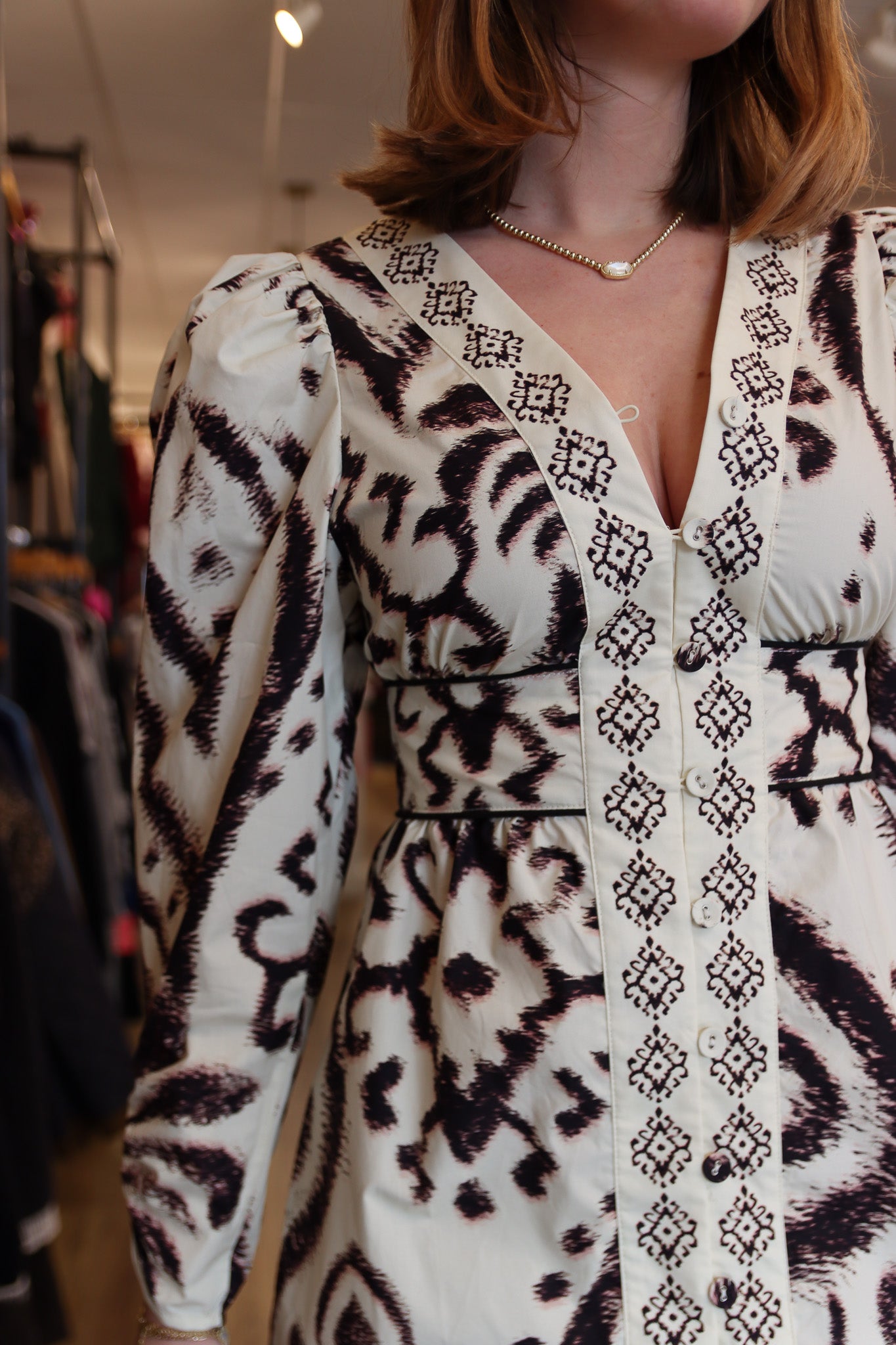 LONDON PUFF SLEEVE BUTTON DOWN DRESS