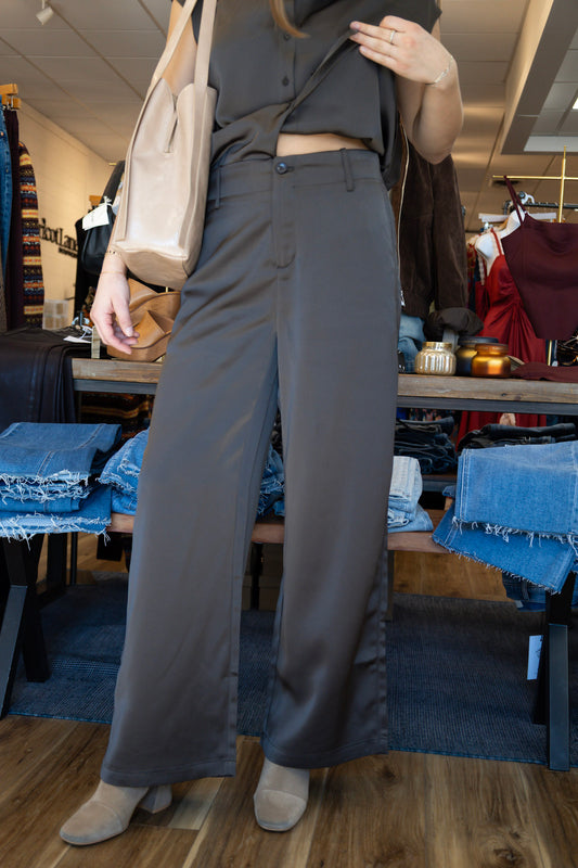 "BRONNIE" SATIN PANT